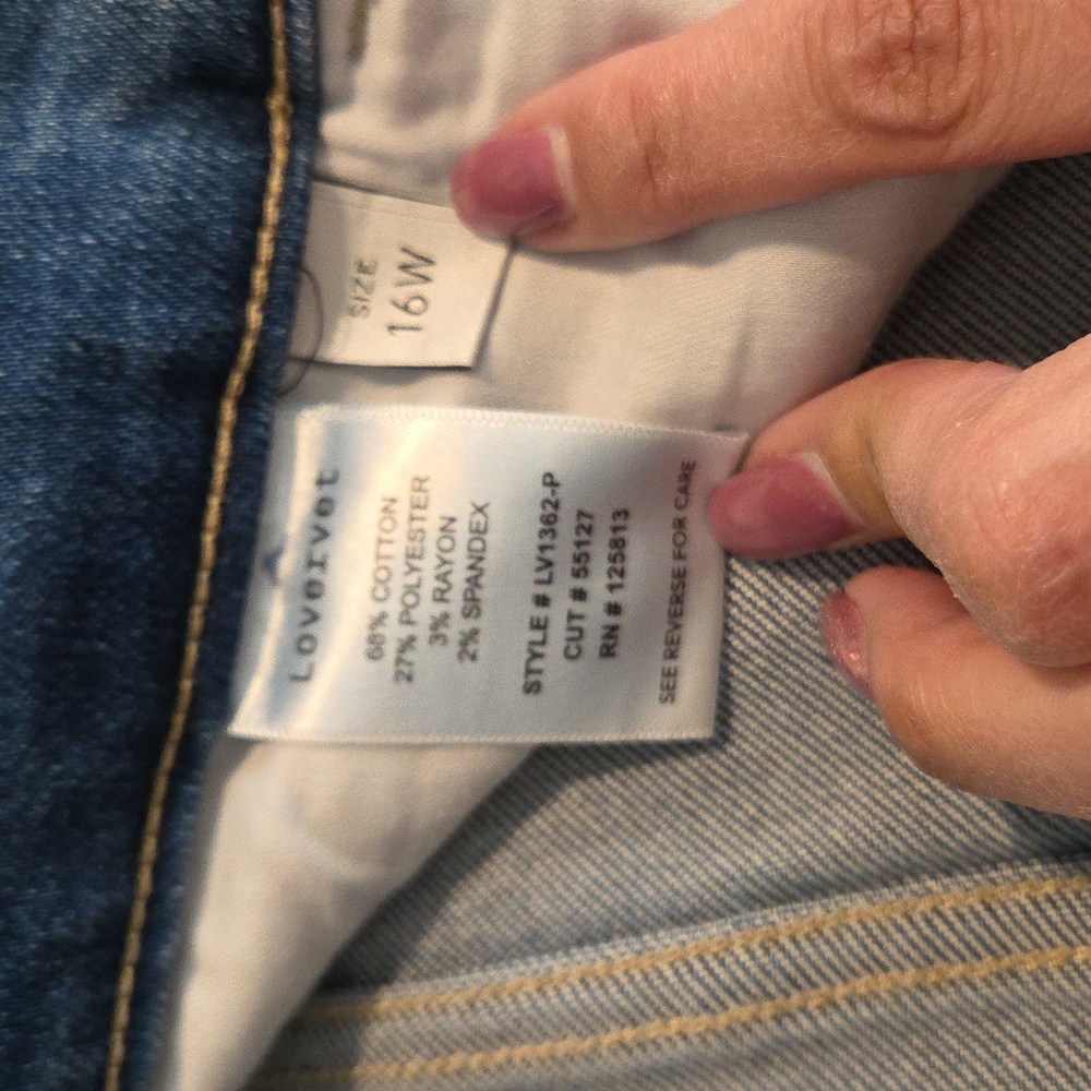 Lovervet Straight Leg Light Wash Jeans - Picture 14 of 15